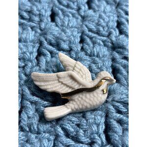 Vintage Lenox Porcelain Flying Dove Brooch Pin 1 5/8 inches